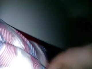 من می زوری مامان دانم که چگونه به نوازش